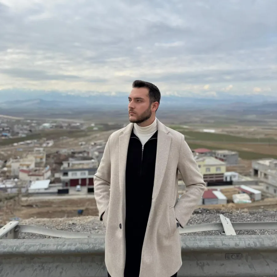Samet Baş